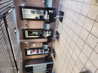 Annonce fonds commerce VENTE SALON COIFFURE MIXTE Neuvecelle Haute Savoie