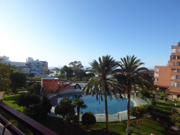 Vente Bel appartement vacances piscines vue mer Roses Espagne