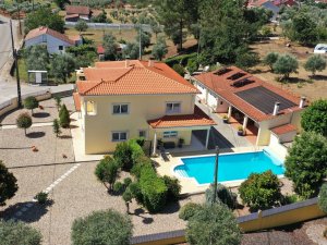 Maison de 5 chambres avec jardin, garage et piscine - centre du Portugal