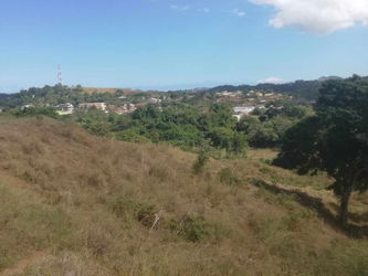 Annonce Vente VT 324 TERRAIN VILLE VUE DEGAGEE CAMPAGNE ENVIRONNANTE Ile Nosy Be