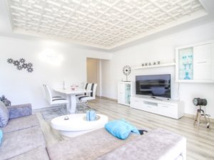 230000 € Torrevieja Appartement rénové moderne vue mer mer 3ch 2sdb pis