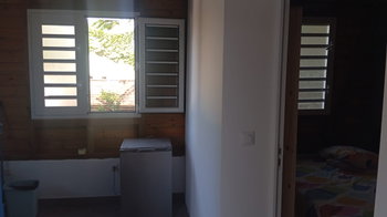 Bungalow blanc de Frégate en Location saisonnière.