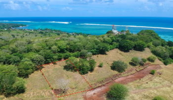 BEAU TERRAIN 2200 M² VUE MER PANORAMIQUE LAGON BAIE CAP ILE MAURICE