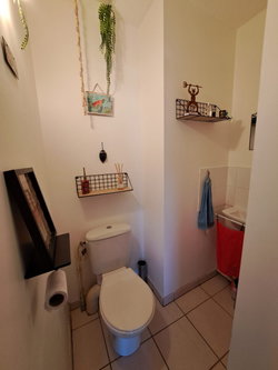 wc bas