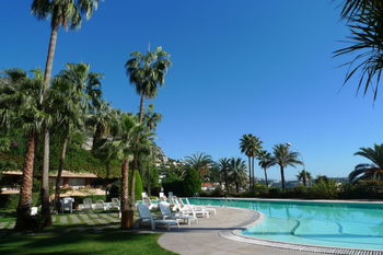 Annonce Vente LUXUEUX STUDIO VUE MONTAGNES PISCINE ROUSSE-SAINT ROMAN MONACO