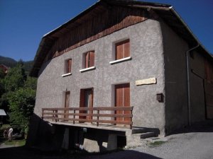 location Loc appart Risoul village,dispo été 2017 Hautes Alpes