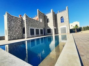 Vente Jolie villa piscine route d&#039;Agadir Essaouira Maroc