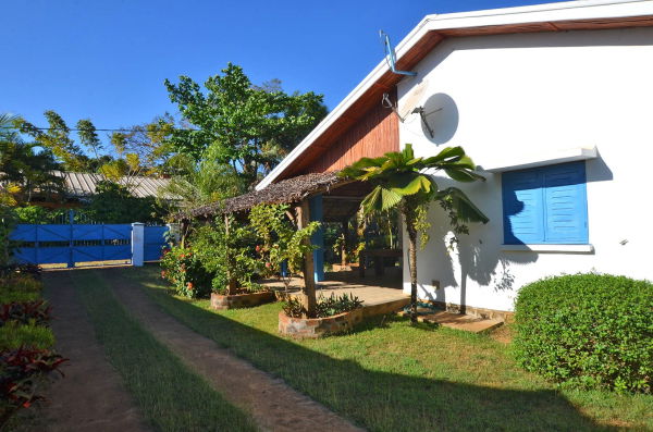 Villa moderne avec piscine