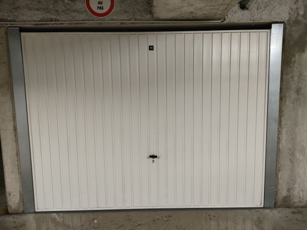 Annonce Vente Box / Garage Combs-la-Ville Seine et Marne