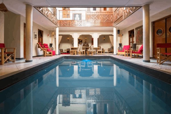 Vente Riad 7 suites piscine Médina Marrakech Maroc