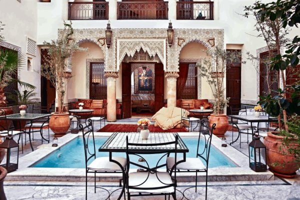 Vente Riad 8 chambres piscine Médina Marrakech Maroc