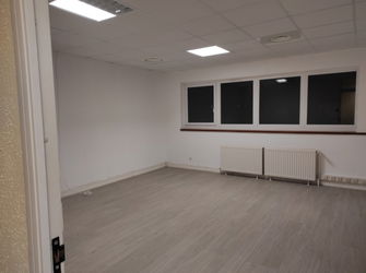 Bureau totalement rénové