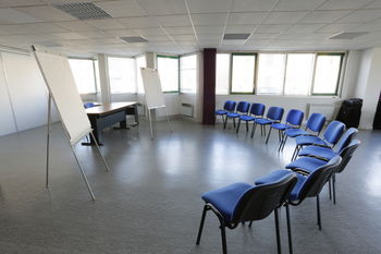Location open space 120 m² Saint-Genis-Pouilly