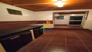 Location maison étage f6 ambatobe Antananarivo Madagascar