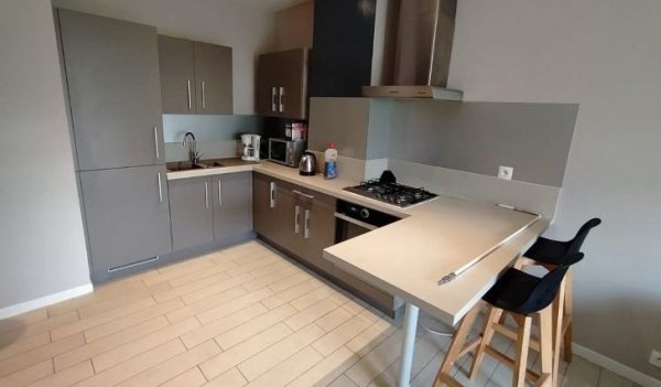 Location Ivandry APPARTEMENT T2 MEUBLE DANS 1 RESIDENCE SECURISEE JARD