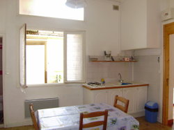 MAISON PARTICULIERE