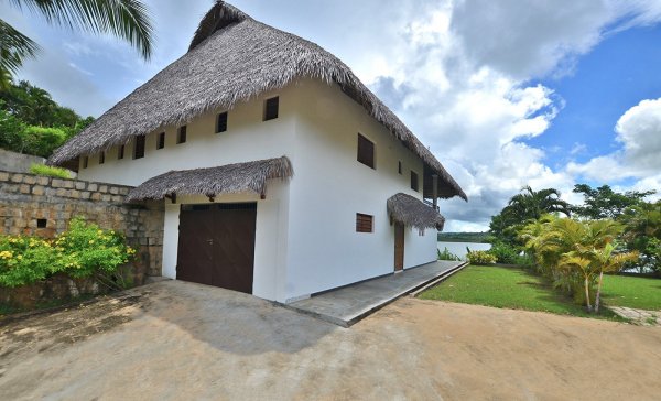 Vente Villa 280m² front d'océan Ile Nosy Be Madagascar