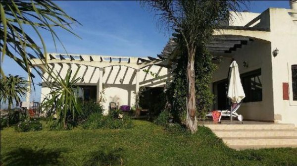 Vente Superbe villa belle vue jardins 13400 20Km Casa Casablanca Maroc