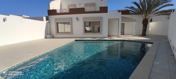 Annonce Location vacances villa 2 chambres piscine Midoun djerba Medenine