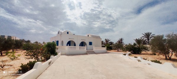 Location villa 3 chambres proche mer Medenine Tunisie