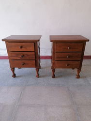 2 tables de chevet