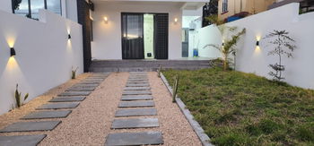 Vente TOP PRIX ! BEAU DUPLEX NEUF 2CH PROCHE METRO COMMERCES SODNAC