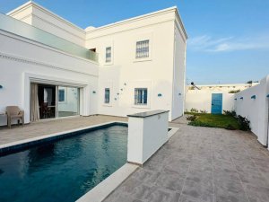 location villa piscine djerba midoun tunisie