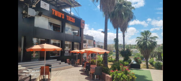 twin's tacos