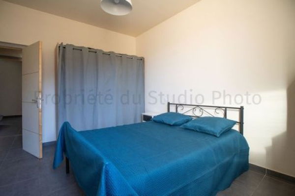 Maison intérieur chambre côté sud