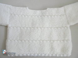 Brassière gilet cache coeur tricot bébé modèle layette bb fait main