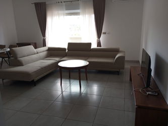 Annonce location AMBATOBE APPARTEMENT T3 ENTIEREMENT MEUBLé ASCENEUR -GOURPE ELECTROGENE PISICNE DANS 1 REISDENCE 5 MINUTES PIEDS LYCEE FRANCAIS Antananarivo