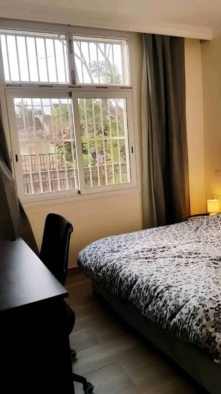 Appartement T3 meublé à vendre à Ambatobe
