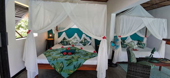 Villa balinaise à vendre sur l île Sainte Marie à Madagascar