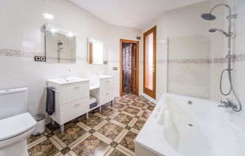 SUITE 1 CON BAÑO Y TERRAZA