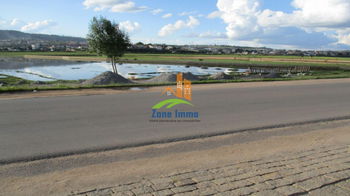 Vente Terrain d&#039;1Ha 300 BDR By-Pass Antananarivo Madagascar