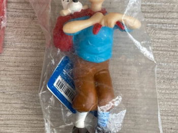 Annonce Figurine Tintin Ramène Milou Esch Luxembourg