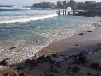 Vente Terrain angle pieds dans l&#039;eau double façades Dakar Sénégal