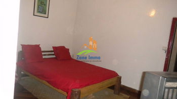 Location Studio meublé équipé 50m² Ambohijatovo Madagascar