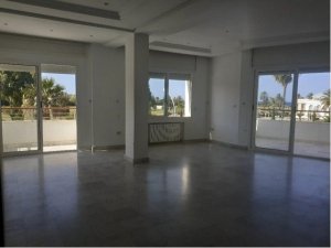 Location 1 splendide étage villa Kantaoui Sousse Tunisie