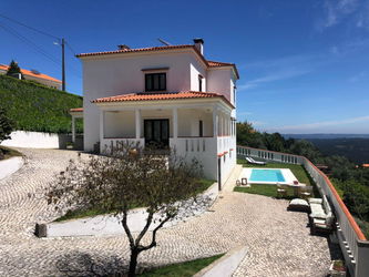 Vente 2180 Maison 4 chambres garage jardin piscine Buçaco Portugal