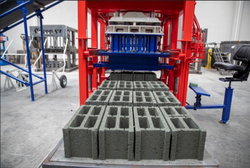 machine_de_fabrication_de_brique_en_beton