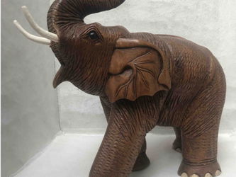 éléphant sculpté bois suar H 40 cm Sedan Ardennes