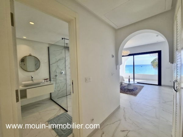 appartement pieds dans l'eau à louer à Hammamet