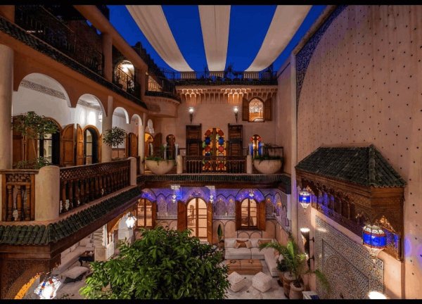 Magnifique Riad 7 chambre restu spa meuble pour gérance libre Marrakech