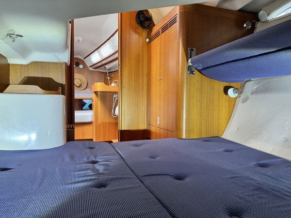 Cabine arrière babord