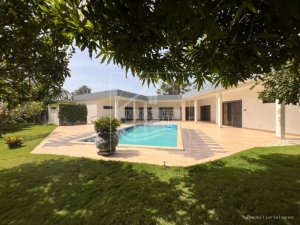 Vente grande villa piscine saly Saly Portudal Sénégal