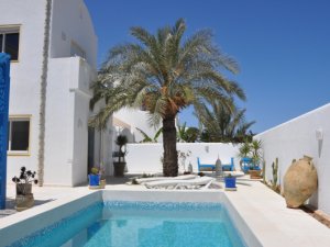 Location belle villa 3 chambres piscine proche Marina Djerba Tunisie