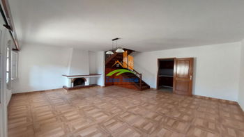 Annonce location Maison étage F4 Ambohijanahary centre-ville Antananarivo