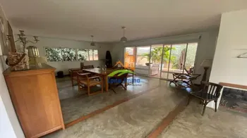 Location Villa étage F6 jardin piscine chauffée Ivato Madagascar