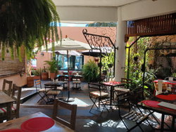 Restaurant/Pizzeria